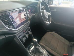 Volkswagen T-ROC 2.0 TSI 4M R-LINE DSG - Image 15