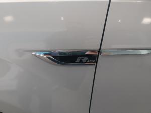 Volkswagen T-ROC 2.0 TSI 4M R-LINE DSG - Image 20