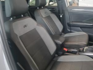 Volkswagen T-ROC 2.0 TSI 4M R-LINE DSG - Image 9