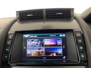 Jaguar F-TYPE 3.0 V6 Coupe automatic - Image 11