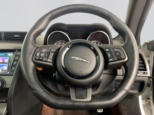 Jaguar F-TYPE 3.0 V6 Coupe automatic - Image 13