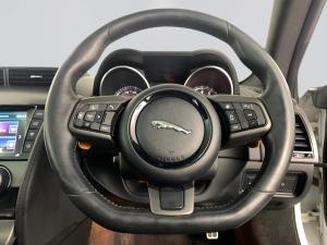Jaguar F-TYPE 3.0 V6 Coupe automatic - Image 13