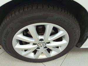 Volkswagen Jetta GP 1.6 TDI Comfortline DSG - Image 10