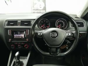 Volkswagen Jetta GP 1.6 TDI Comfortline DSG - Image 12