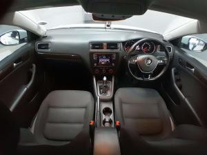 Volkswagen Jetta GP 1.6 TDI Comfortline DSG - Image 14