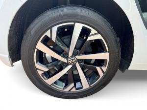 Volkswagen Polo hatch 1.0TSI Life manual - Image 15