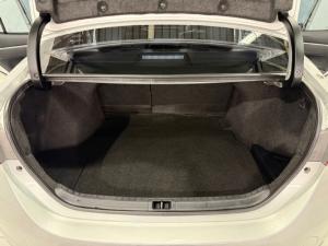 Toyota Corolla 1.6 Prestige auto - Image 12