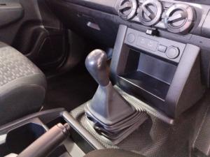 Mitsubishi Triton 2.4DI-D double cab - Image 13