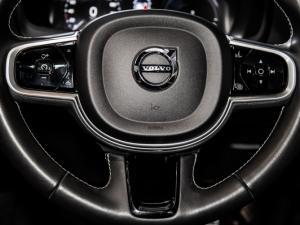 Volvo XC90 T8 Twin Engine AWD R-Design - Image 19