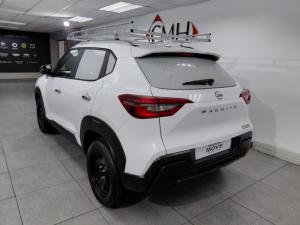 Nissan Magnite 1.0 Move panel van - Image 3