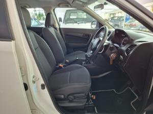 Suzuki Vitara Brezza 1.5 GL - Image 10