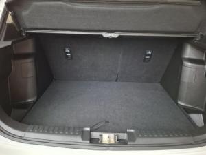 Suzuki Vitara Brezza 1.5 GL - Image 5