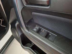 Suzuki Vitara Brezza 1.5 GL - Image 9