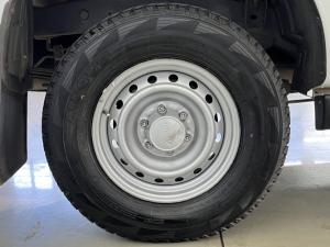 Isuzu D-Max 250 double cab Hi-Ride - Image 8