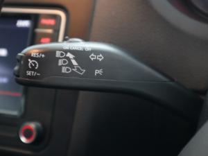 Volkswagen Polo sedan 1.4 Comfortline - Image 21