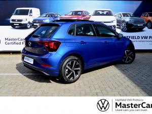 Volkswagen Polo hatch 1.0TSI Life manual - Image 5