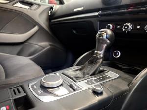 Audi A3 Sportback 30TFSI S line - Image 19