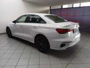 Audi A3 sedan 35TFSI - Image 11