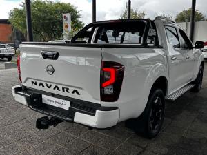 Nissan Navara 2.5DDTi double cab LE Plus - Image 8