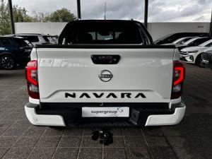 Nissan Navara 2.5DDTi double cab LE Plus - Image 9