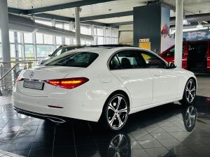 Mercedes-Benz C-Class C200 Avantgarde - Image 2
