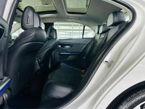 Mercedes-Benz C-Class C200 Avantgarde - Image 6