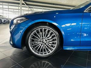 Mercedes-Benz C-Class C200 AMG Line - Image 14
