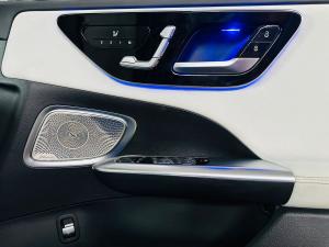 Mercedes-Benz C-Class C200 AMG Line - Image 9