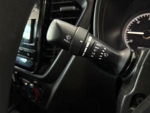 Isuzu D-Max 1.9TD single cab L manual - Image 10