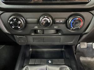 Isuzu D-Max 1.9TD single cab L manual - Image 5