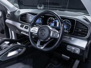 Mercedes-Benz GLE GLE300d 4Matic - Image 12