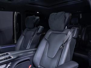 Mercedes-Benz V-Class V300d Exclusive - Image 17