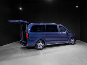 Mercedes-Benz V-Class V300d Exclusive - Image 28
