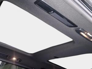 Mercedes-Benz V-Class V250d Avantgarde - Image 9