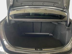 Mercedes-Benz C-Class C200 Avantgarde - Image 10