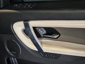 Land Rover Discovery Sport D200 R-Dynamic HSE - Image 12