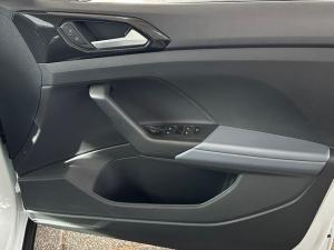 Volkswagen T-Cross 1.0TSI Style - Image 12