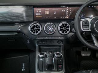 GWM Tank 300 2.4T Super Luxury 4WD