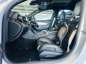 Mercedes-Benz C-Class C63 S - Image 5