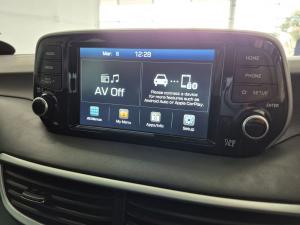 Hyundai Tucson 2.0 Executive - Image 21
