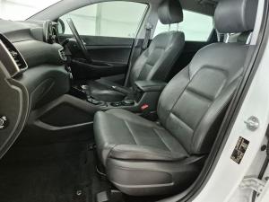 Hyundai Tucson 2.0 Executive - Image 30