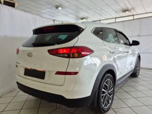 Hyundai Tucson 2.0 Executive - Image 8