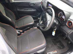 Hyundai Grand i10 1.0 Motion hatch manual - Image 9
