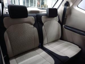 Renault Triber 1.0 Techno - Image 23