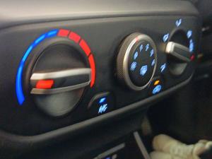 Hyundai i20 1.2 Motion - Image 21