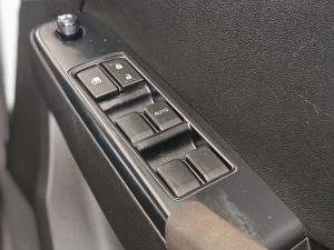 Isuzu D-Max 1.9TD double cab LS manual - Image 27