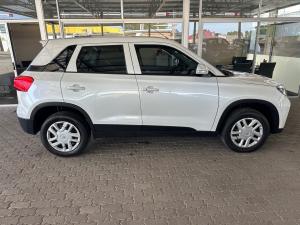 Toyota Urban Cruiser 1.5 Xi - Image 3