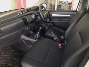Toyota Hilux 2.4GD single cab S (aircon) - Image 7