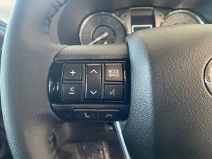 Toyota Hilux 2.8GD-6 single cab Raider auto - Image 9