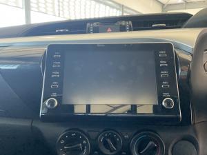 Toyota Hilux 2.8GD-6 single cab Raider auto - Image 13